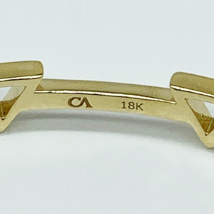 CA 18 Karat Yellow Gold Pyramid Triangle Bracelet
