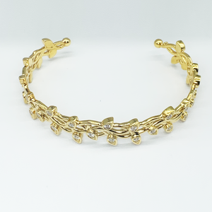 CA 18 Karat Thorn and Flower yellow Gold and Diamonds Bracelet