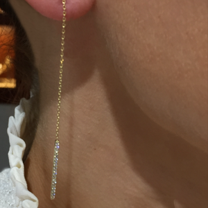 CA 18 karat Gold and Diamond Stem Chain Earrings